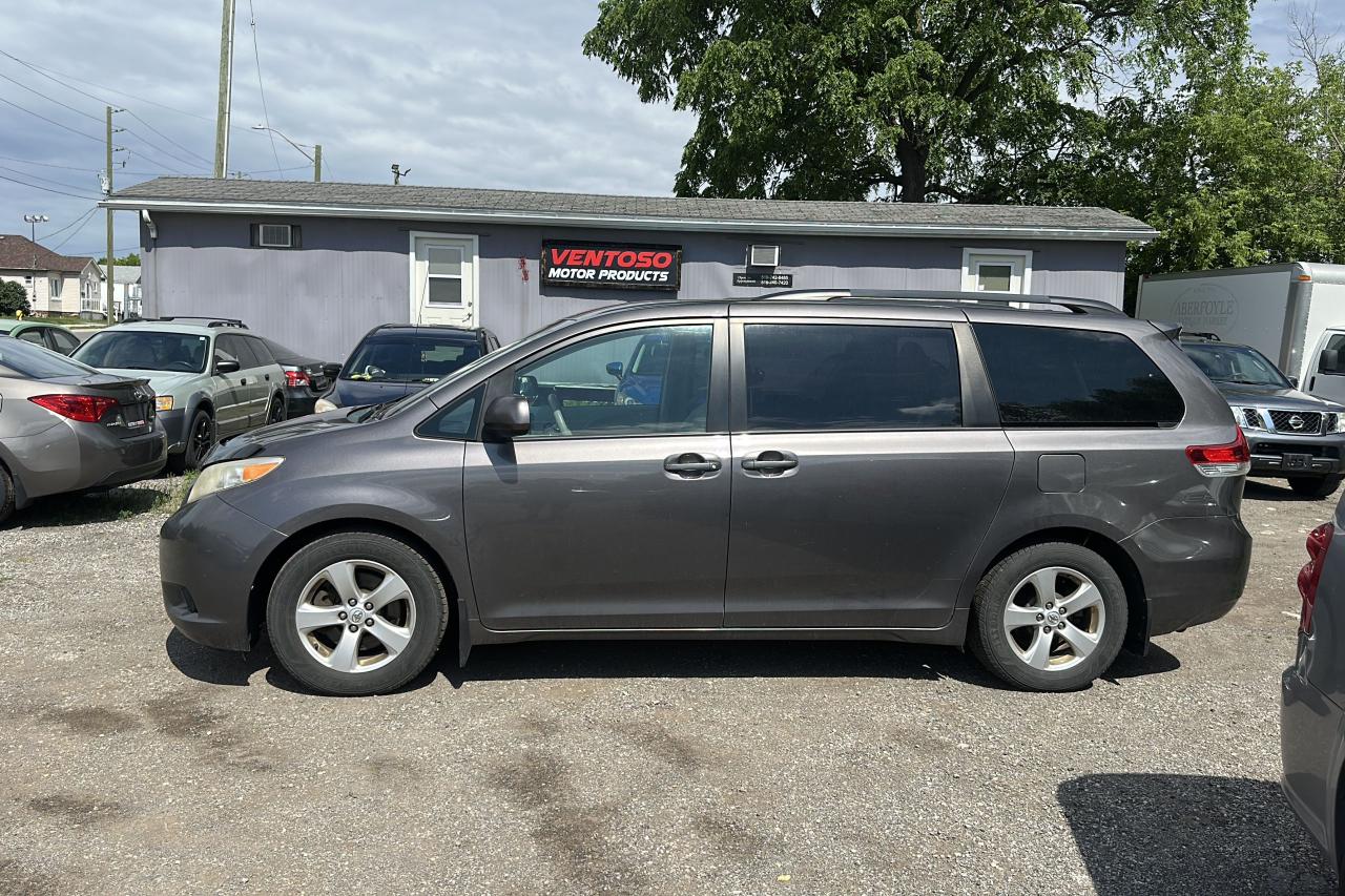 Used 2013 Toyota Sienna LE Mobility for sale in Cambridge, ON