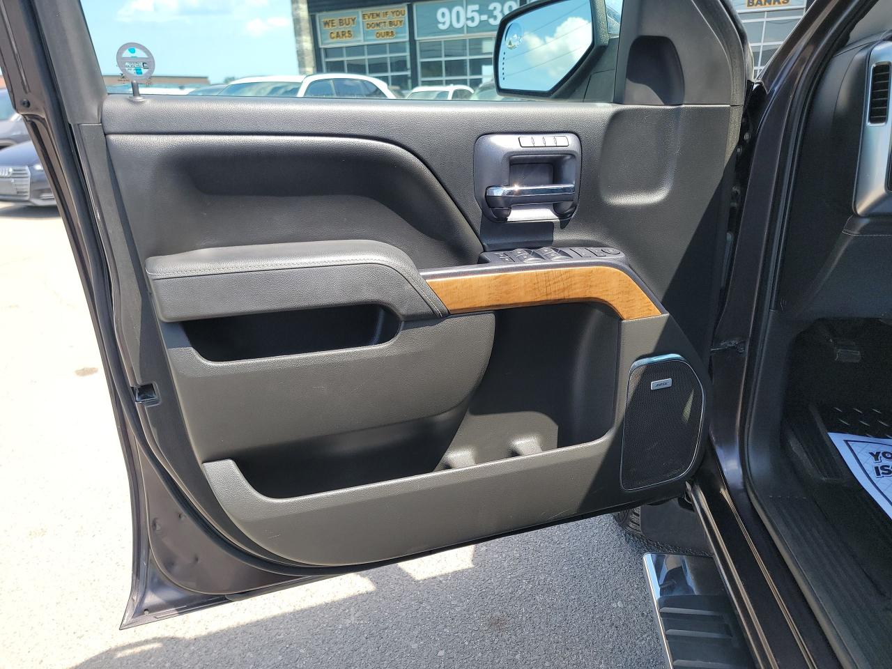 2015 Chevrolet Silverado 1500 LTZ - Photo #12