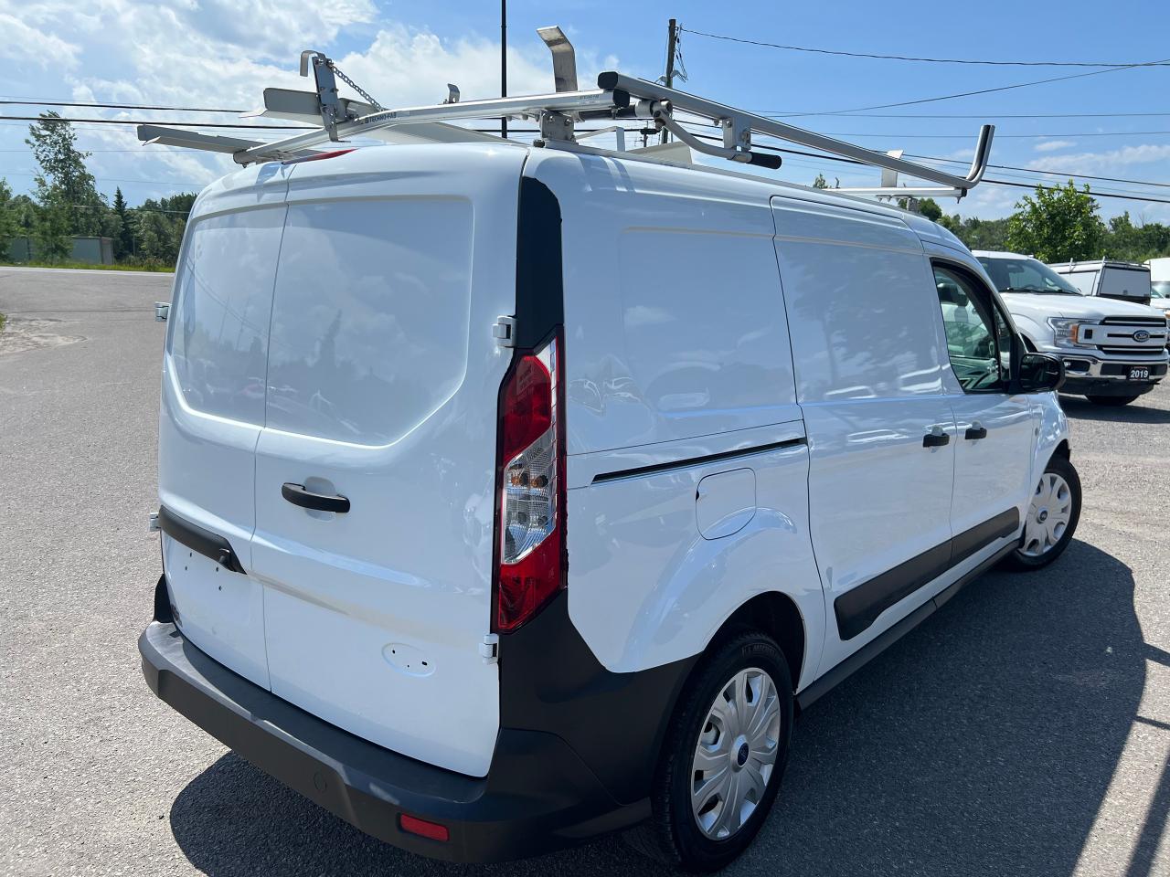 2021 Ford Transit Connect XL w/Dual Sliding Doors Photo4