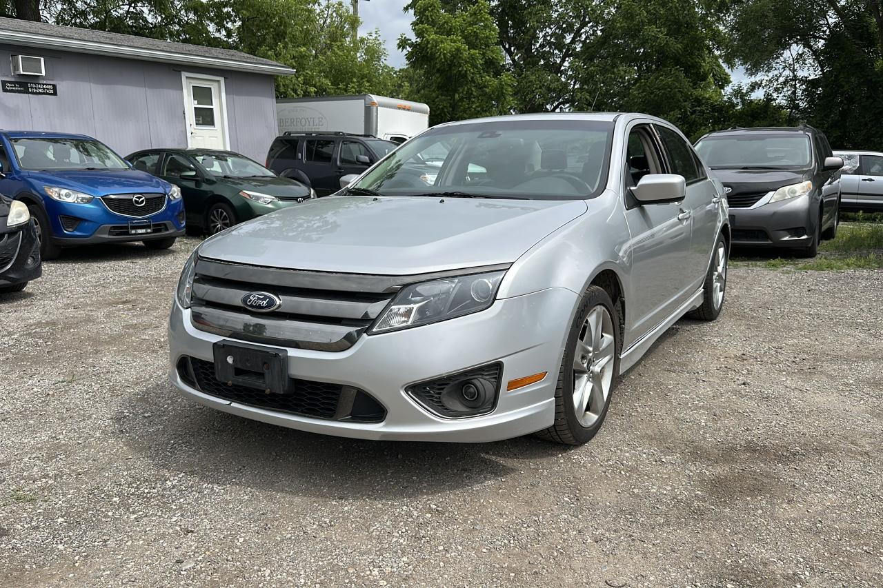 2012 Ford Fusion SPORT Photo2