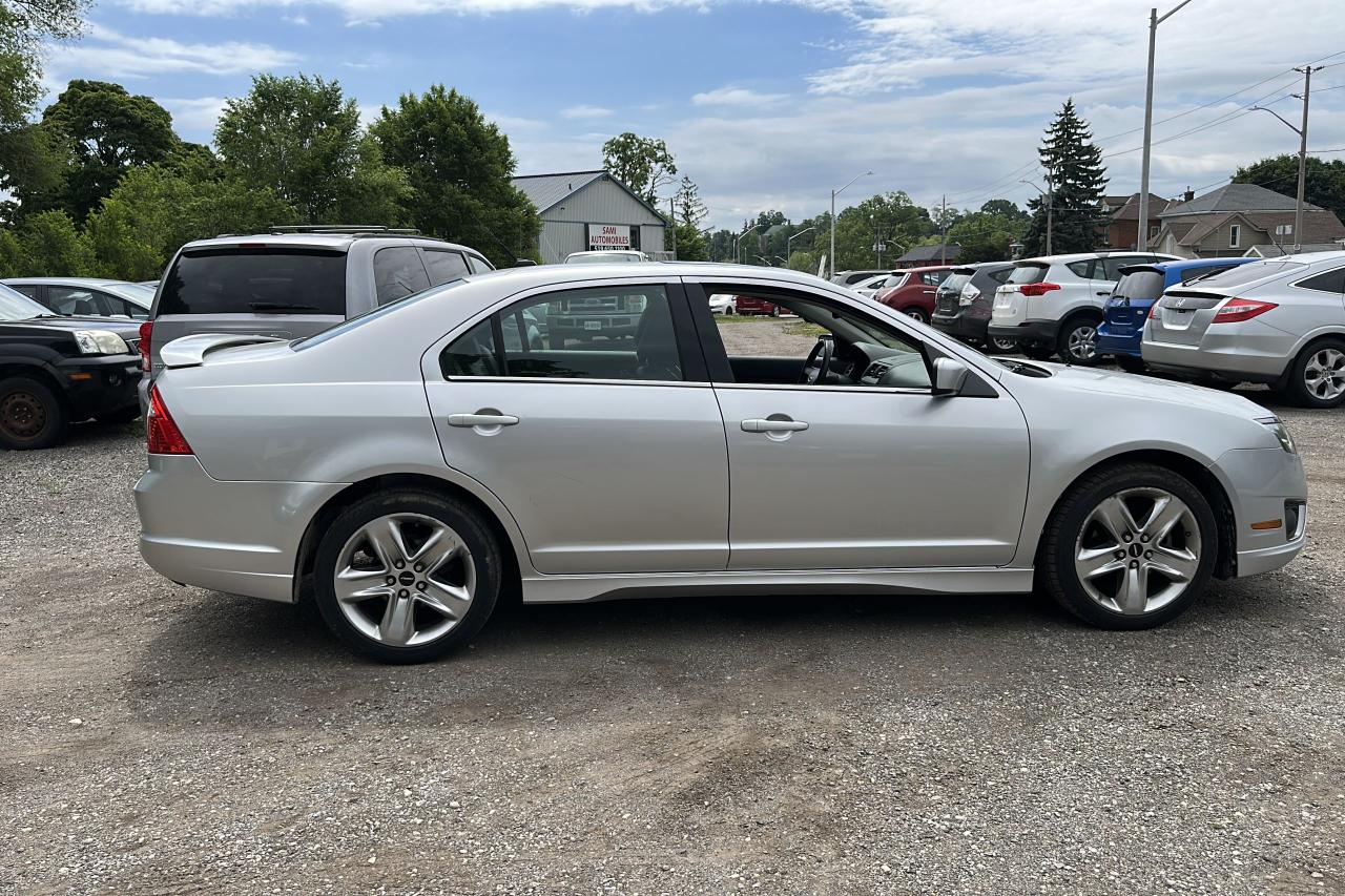 2012 Ford Fusion SPORT Photo4