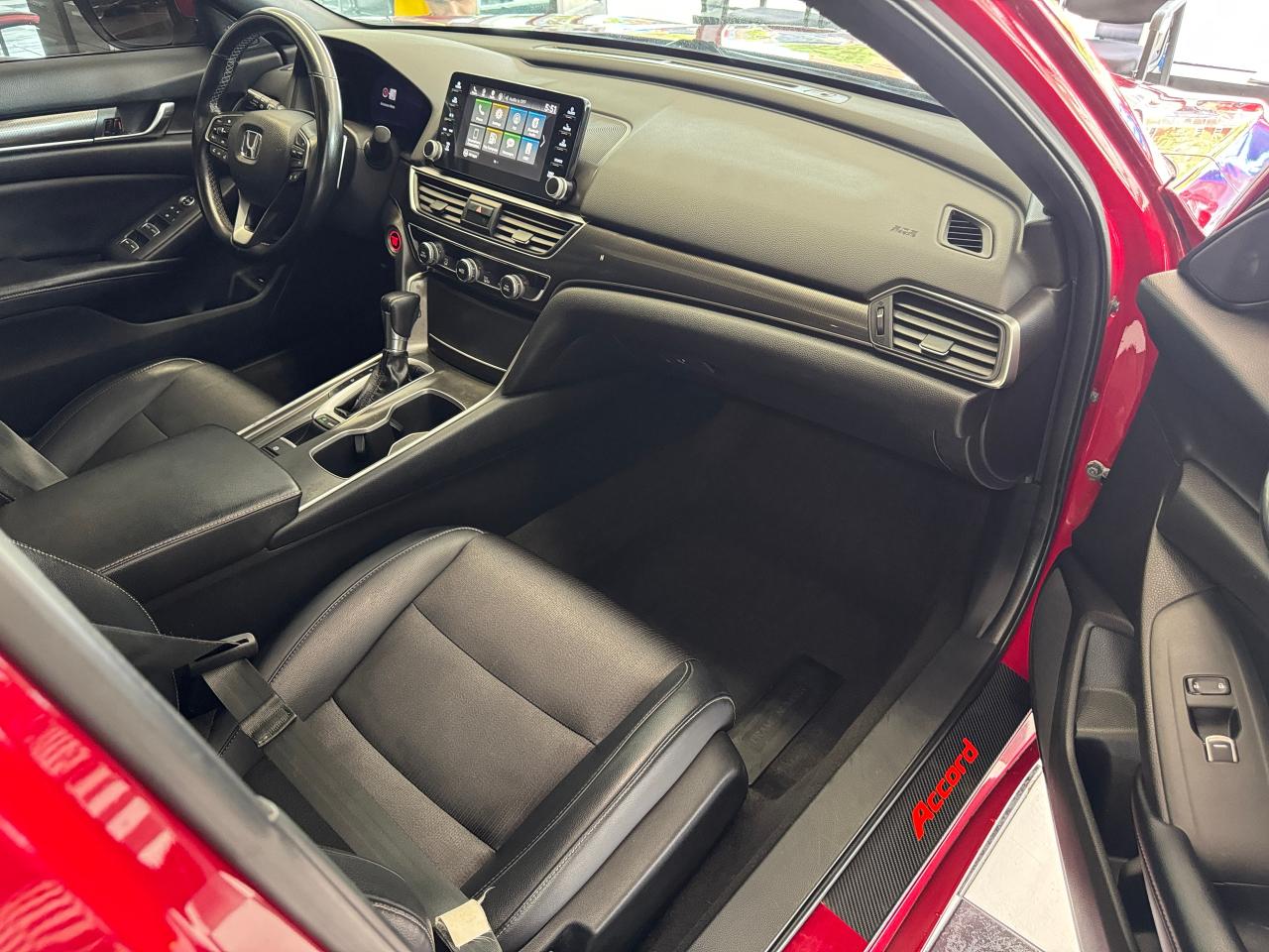 2018 Honda Accord Sport+New Brakes+Adaptive Cruise+CLEAN CARFAX Photo23