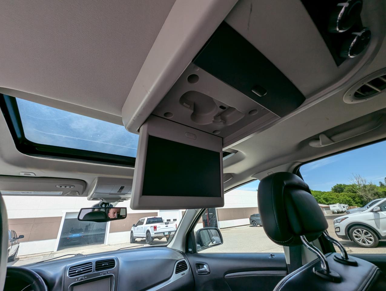 2018 Dodge Journey Crossroad-7 PASSENGER-LEATHER-REAR DVD - Photo #14