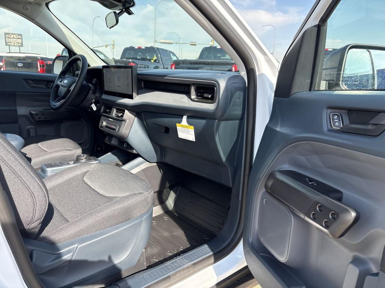 2025 Ford Maverick XL 101A Photo5