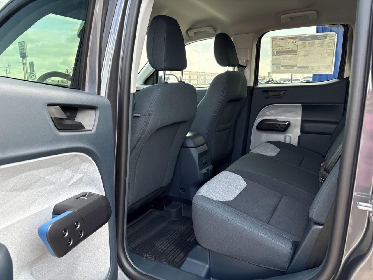 2025 Ford Maverick XLT 301A Photo5