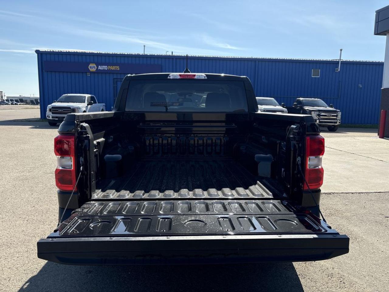 2025 Ford Maverick XLT 301A Photo5