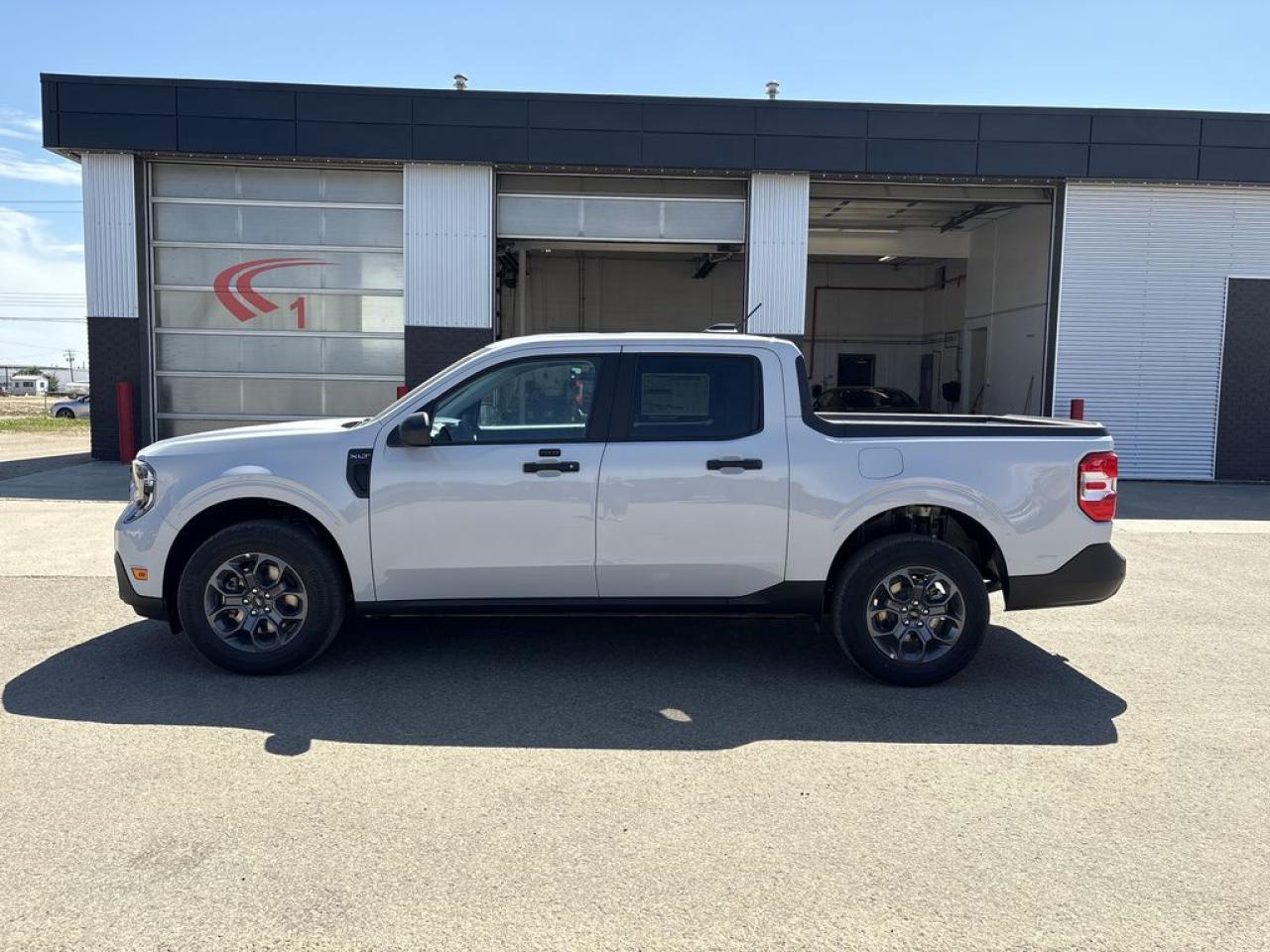 2025 Ford Maverick XLT 301A Photo5