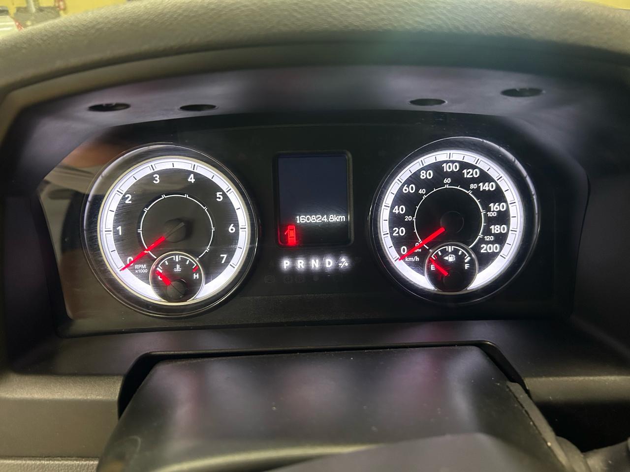 2018 RAM 1500 ST - Photo #6