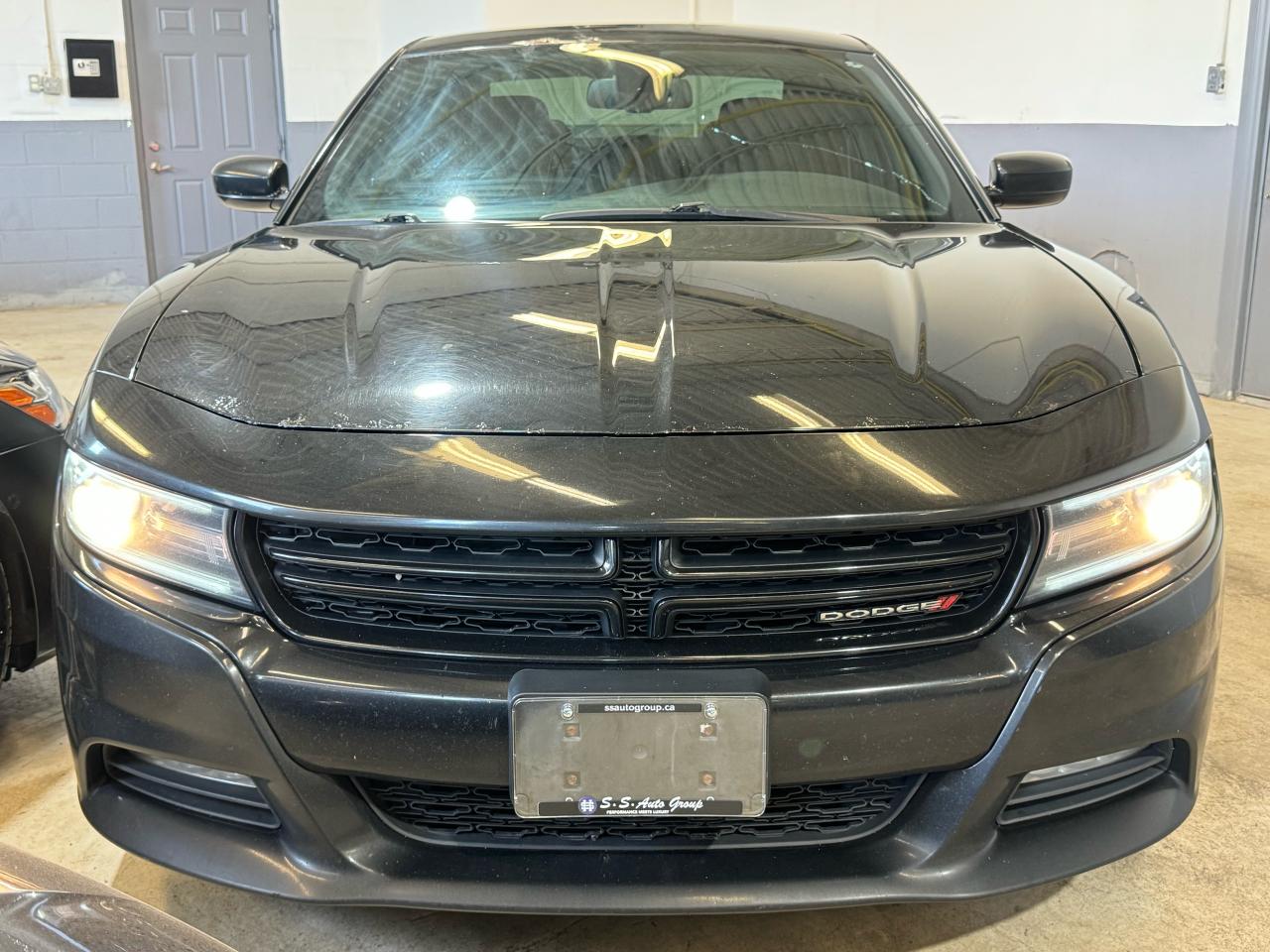 2016 Dodge Charger SXT|ALPINE SOUND|CLEAN CARFAX|HEATED SEATS| - Photo #2