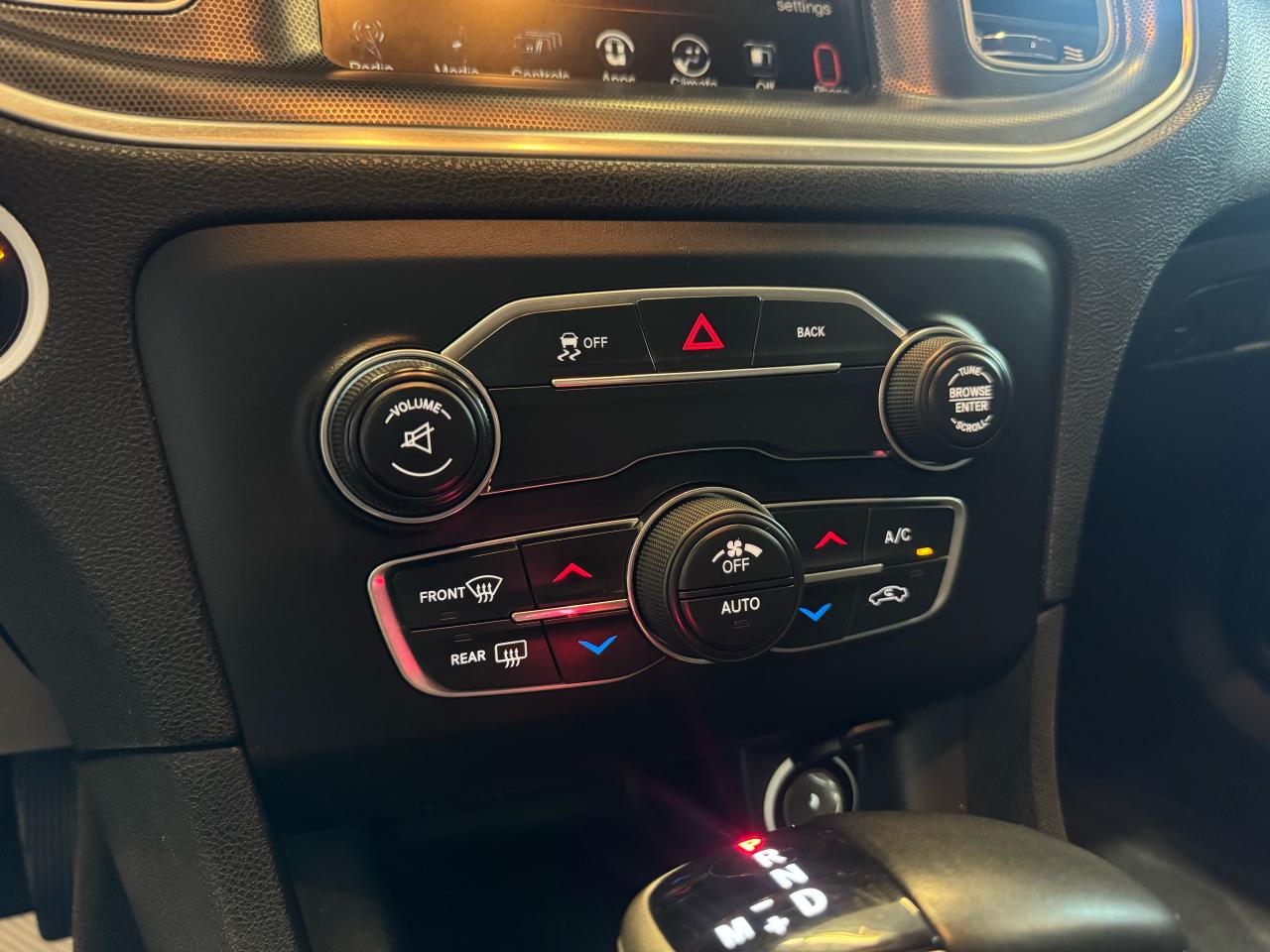 2016 Dodge Charger SXT|ALPINE SOUND|CLEAN CARFAX|HEATED SEATS| - Photo #17