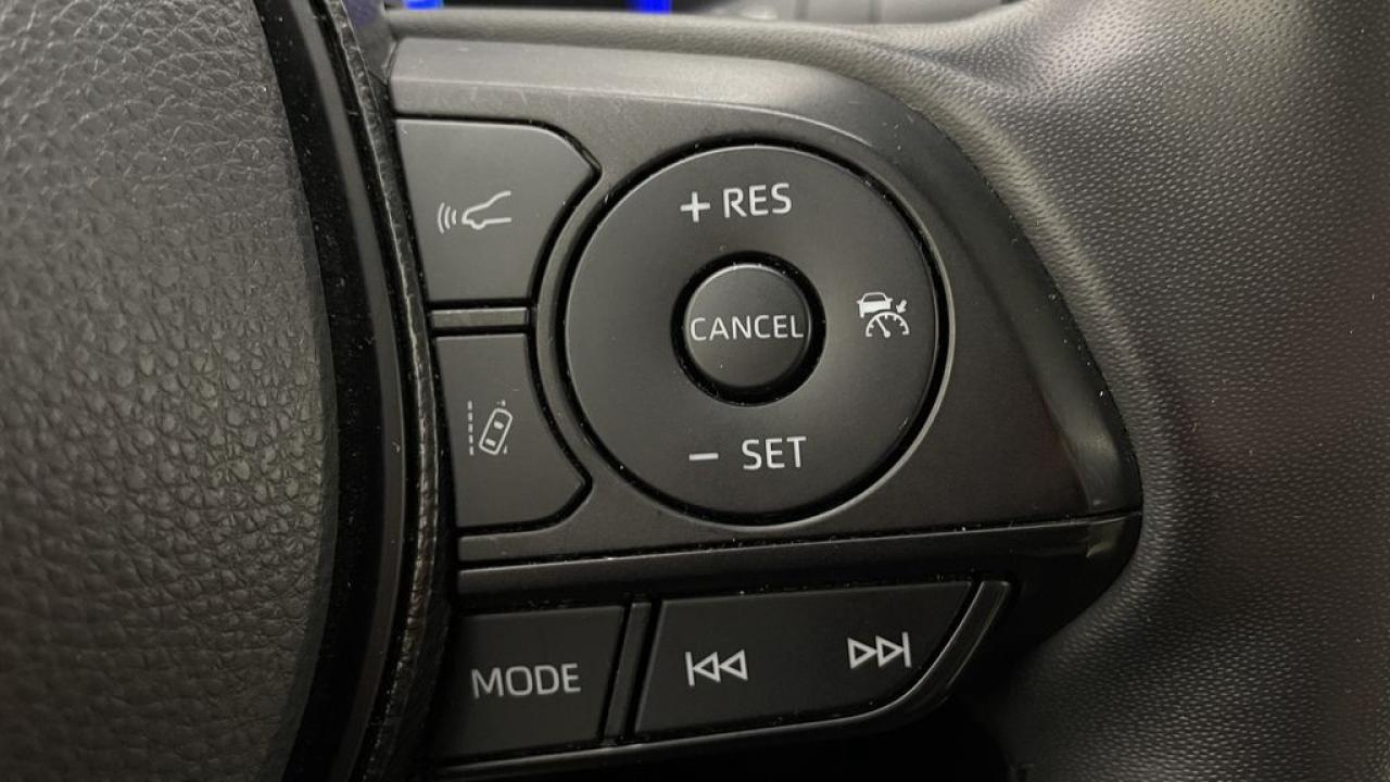 12684429