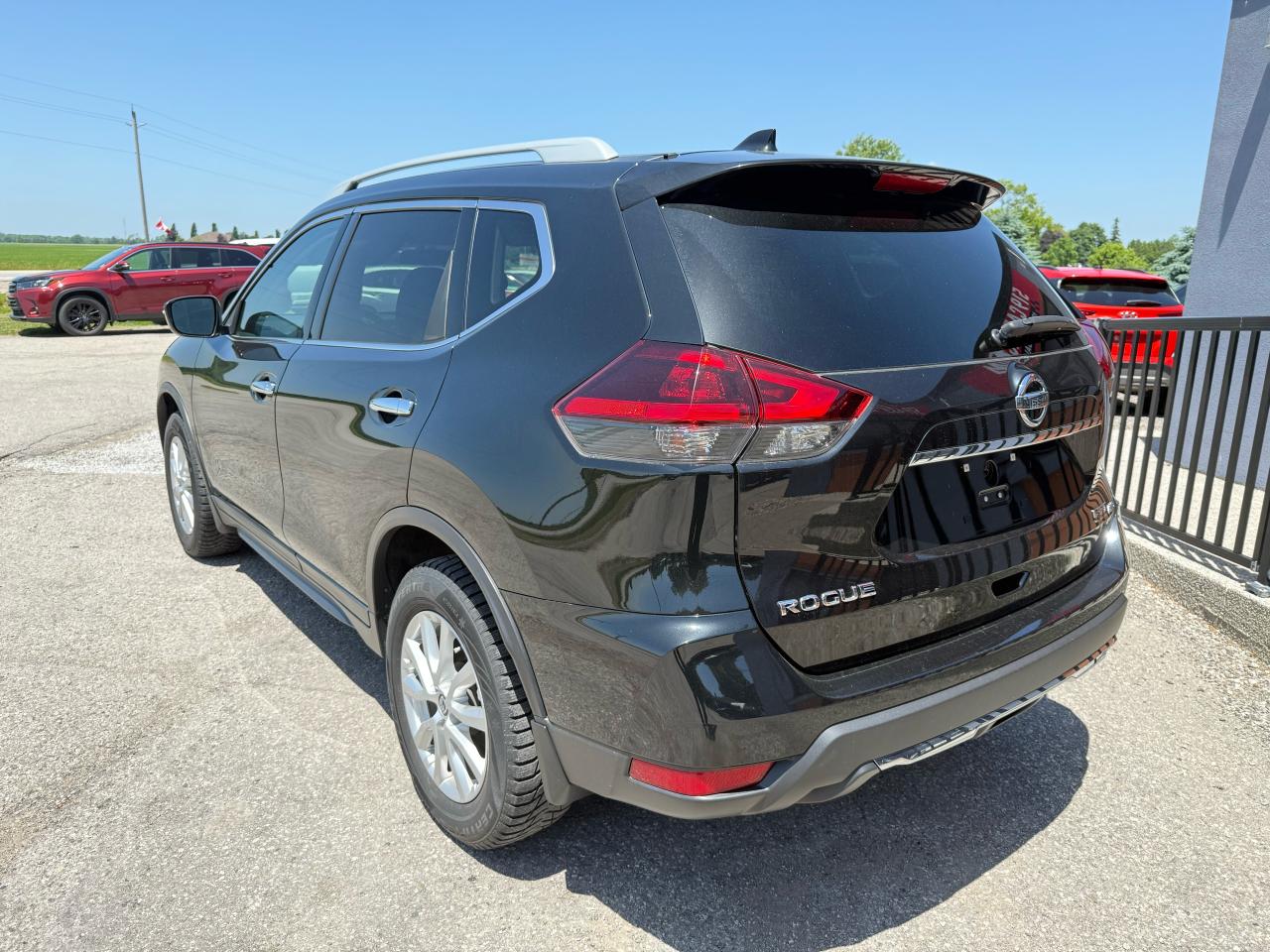2020 Nissan Rogue SL | Backup Camera | Heated Seats | Bluetooth - Photo #3