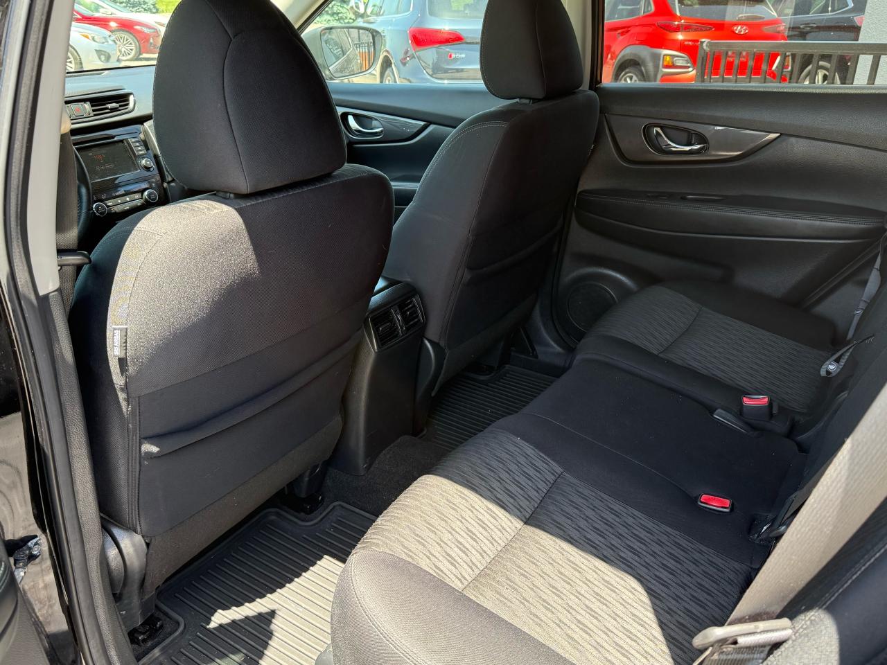 2020 Nissan Rogue SL | Backup Camera | Heated Seats | Bluetooth - Photo #10