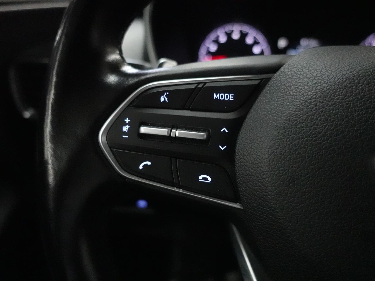 2022 Hyundai Santa Fe URBAN | AWD | Leather | SmartSense | Power Hatch