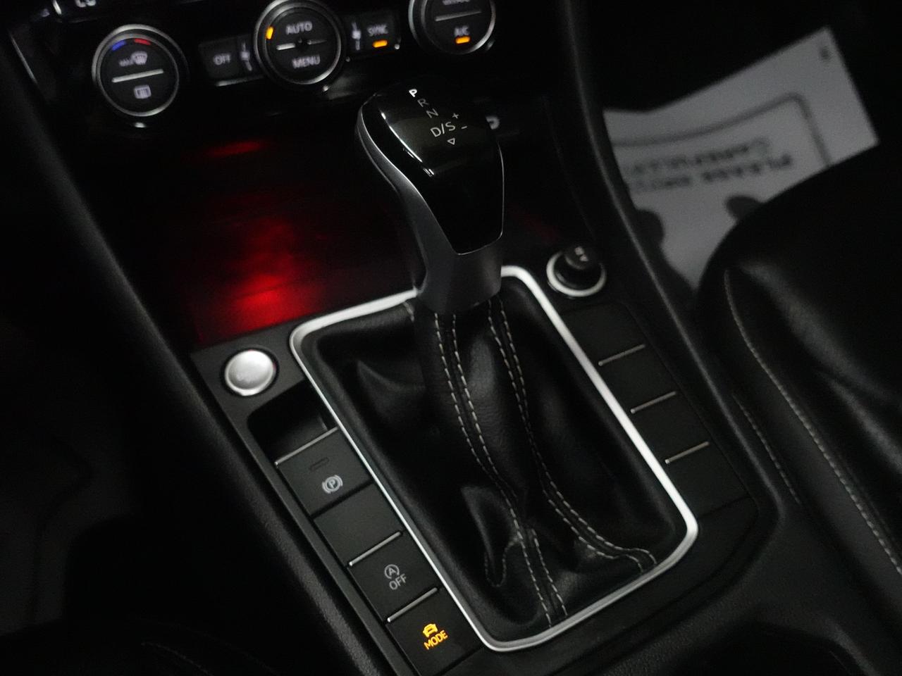 2024 Volkswagen Jetta HIGHLINE | Nav | Leather | Panoroof | DigitalDash Photo