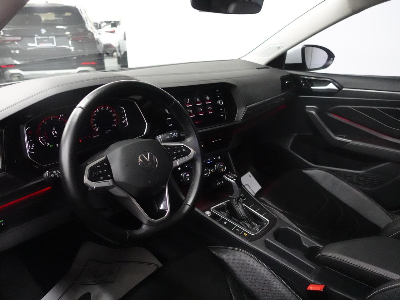 2024 Volkswagen Jetta HIGHLINE | Nav | Leather | Panoroof | DigitalDash Photo