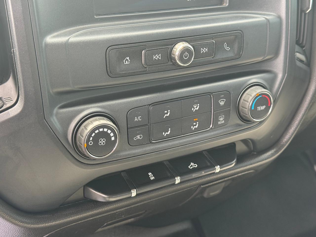 2019 Chevrolet Silverado 2500 Work Truck **TONS OF SERVICE RECORDS** - Photo #22