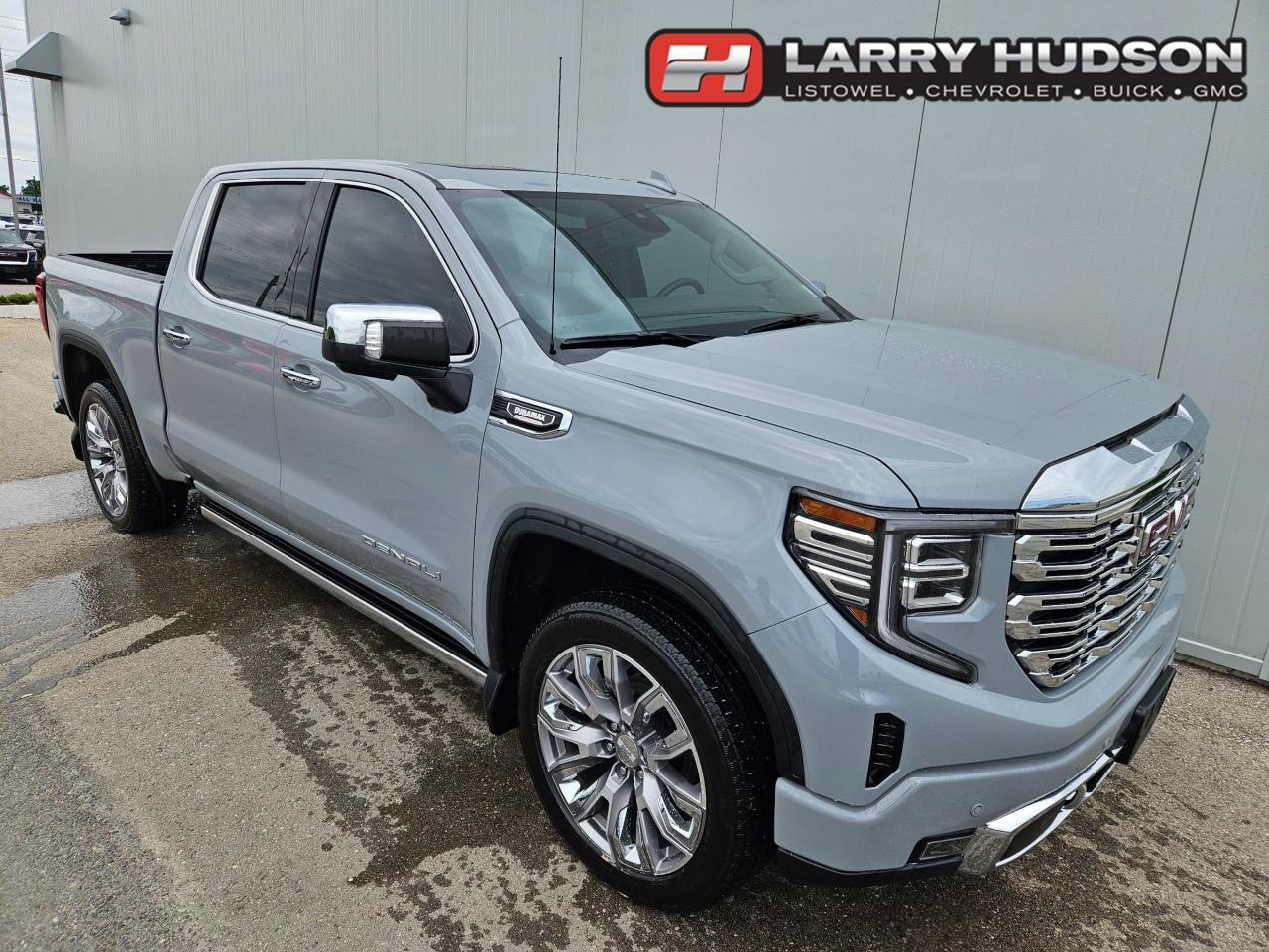 Used 2025 GMC Sierra 1500 One Owner | Denali Reserve | Crew | Sunroof | Technology Package | 22