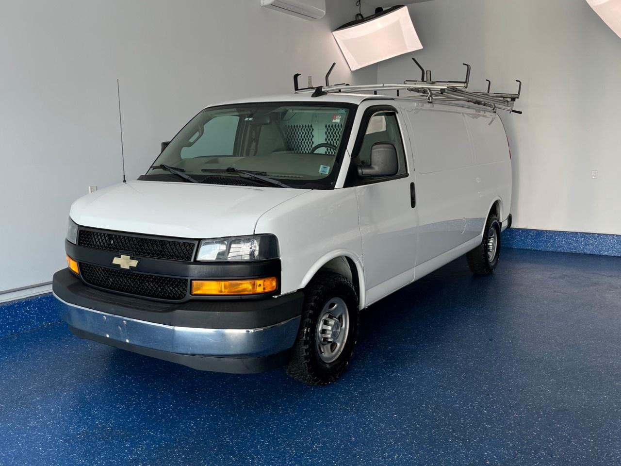 Used 2019 Chevrolet Express Cargo Van 2500 Extended Wheelbase Rear-Wheel Drive for sale in Truro, NS
