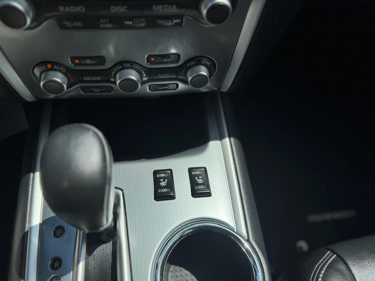 2019 Nissan Pathfinder AUTO 4X4 NO ACCIDENT NAVI 360 CAM HEATED SEATS B-T - Photo #18