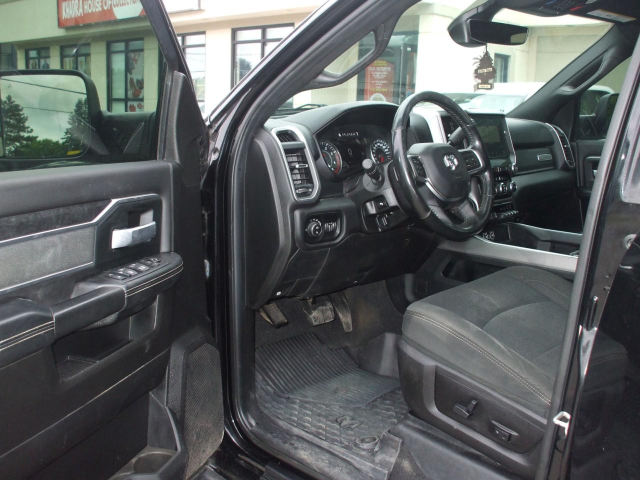 2019 RAM 2500 Big Horn 4x4 Crew Cab 8' Box