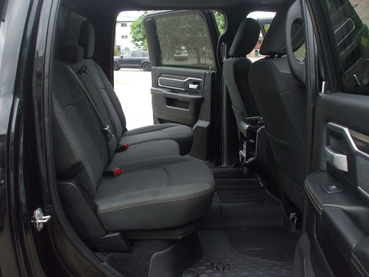2019 RAM 2500 Big Horn 4x4 Crew Cab 8' Box