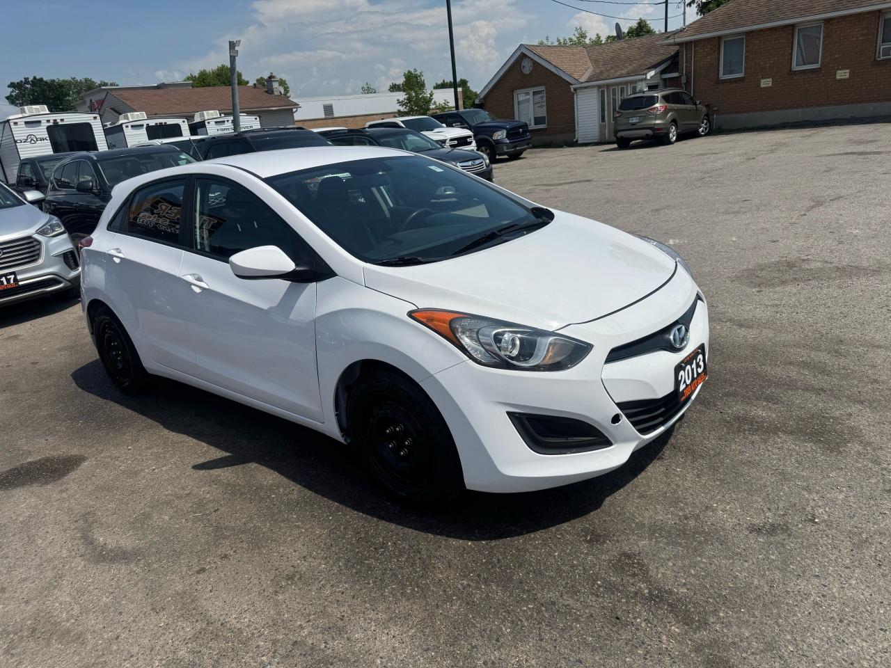 2013 Hyundai Elantra GT GL, HATCHBACK, ONLY 27,000KMS, LOADED, CLEAN, CERT - Photo #6