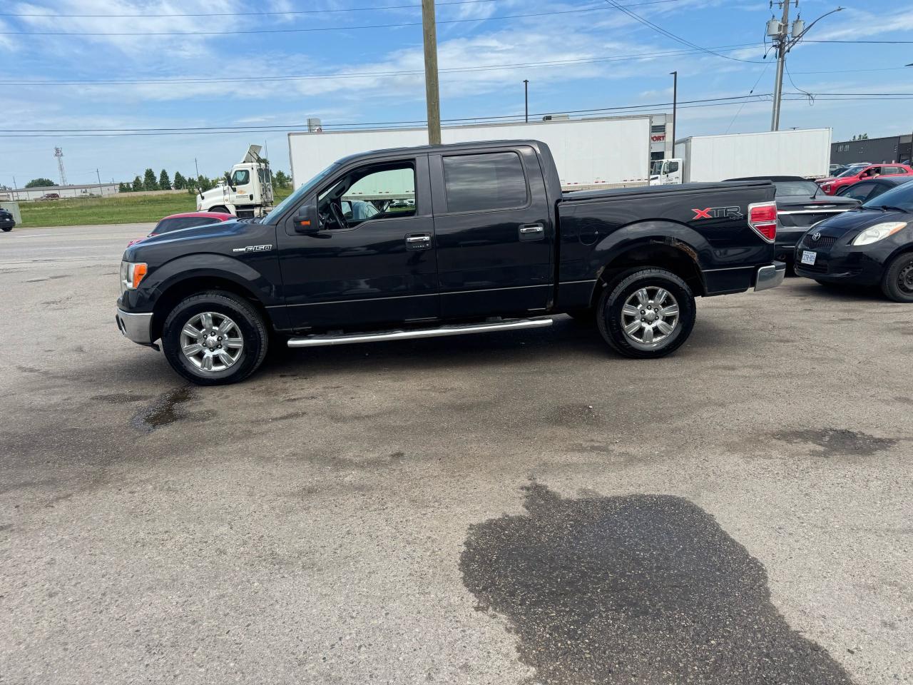 2012 Ford F-150 XLT, 5.0 V8, 4X4, CREW CAB, NEWER TIRES, AS IS - Photo #2