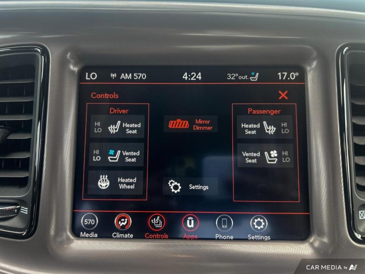 2022 Dodge Challenger GT / NO ACCIDENTS / AWD / ROOF / LEATHER / AUTO - Photo #20