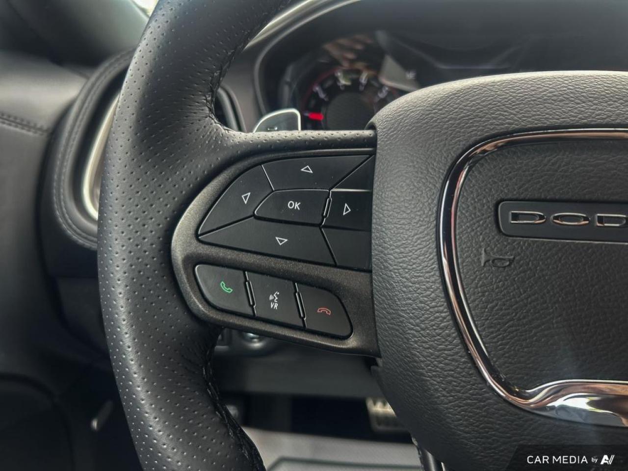 2022 Dodge Challenger GT / NO ACCIDENTS / AWD / ROOF / LEATHER / AUTO - Photo #16