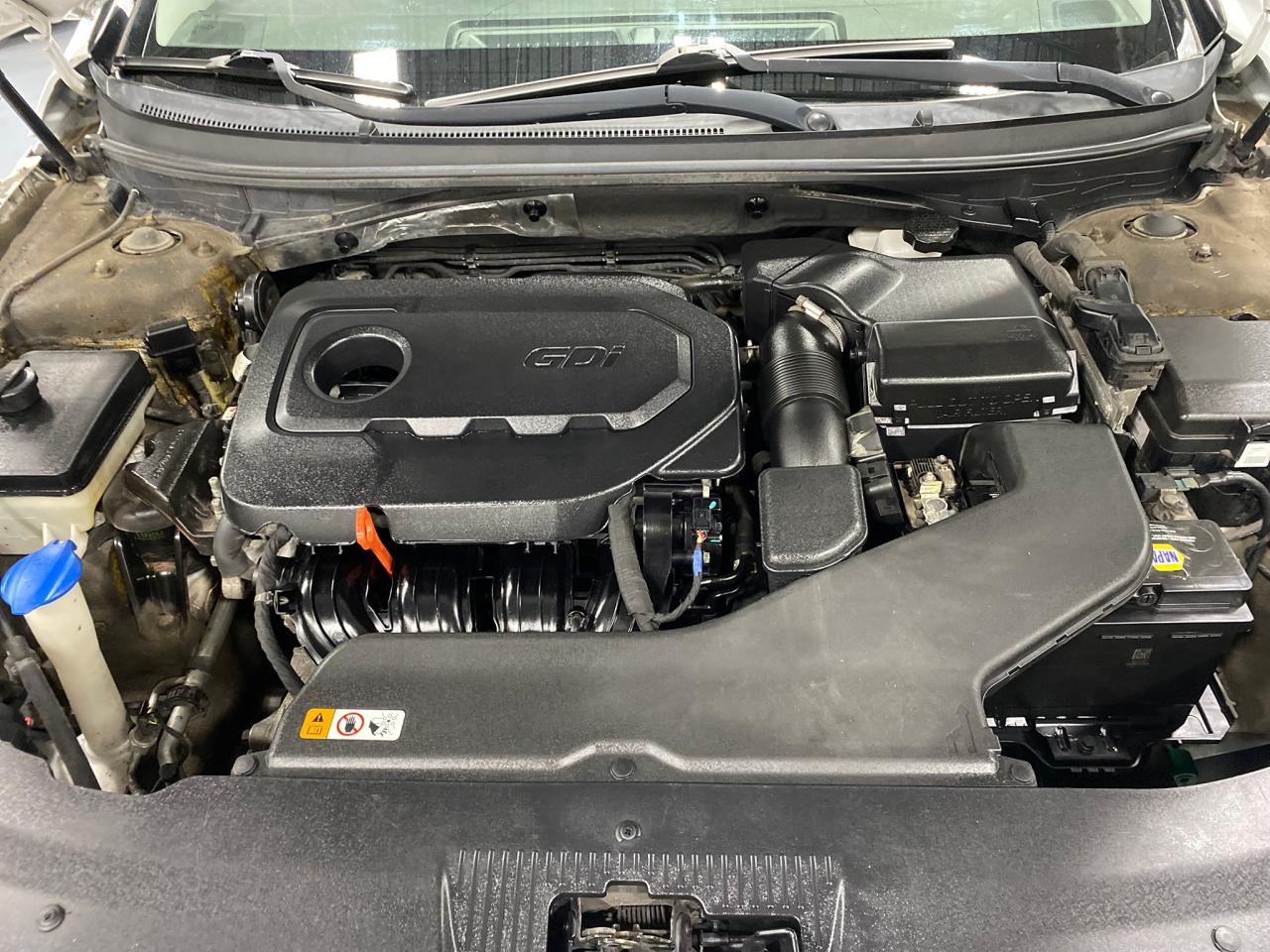 2016 Hyundai Sonata 2.4L Sport Tech - Photo #9