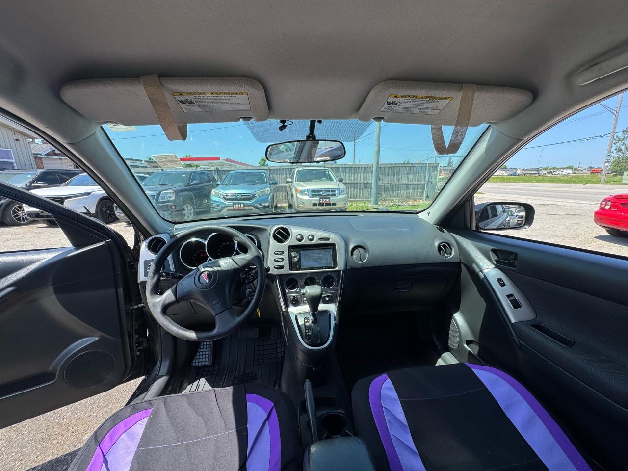 2007 Pontiac Vibe HATCH, TOYOTA ENGINE, AUTO, RELIABLE, AS IS - Photo #12