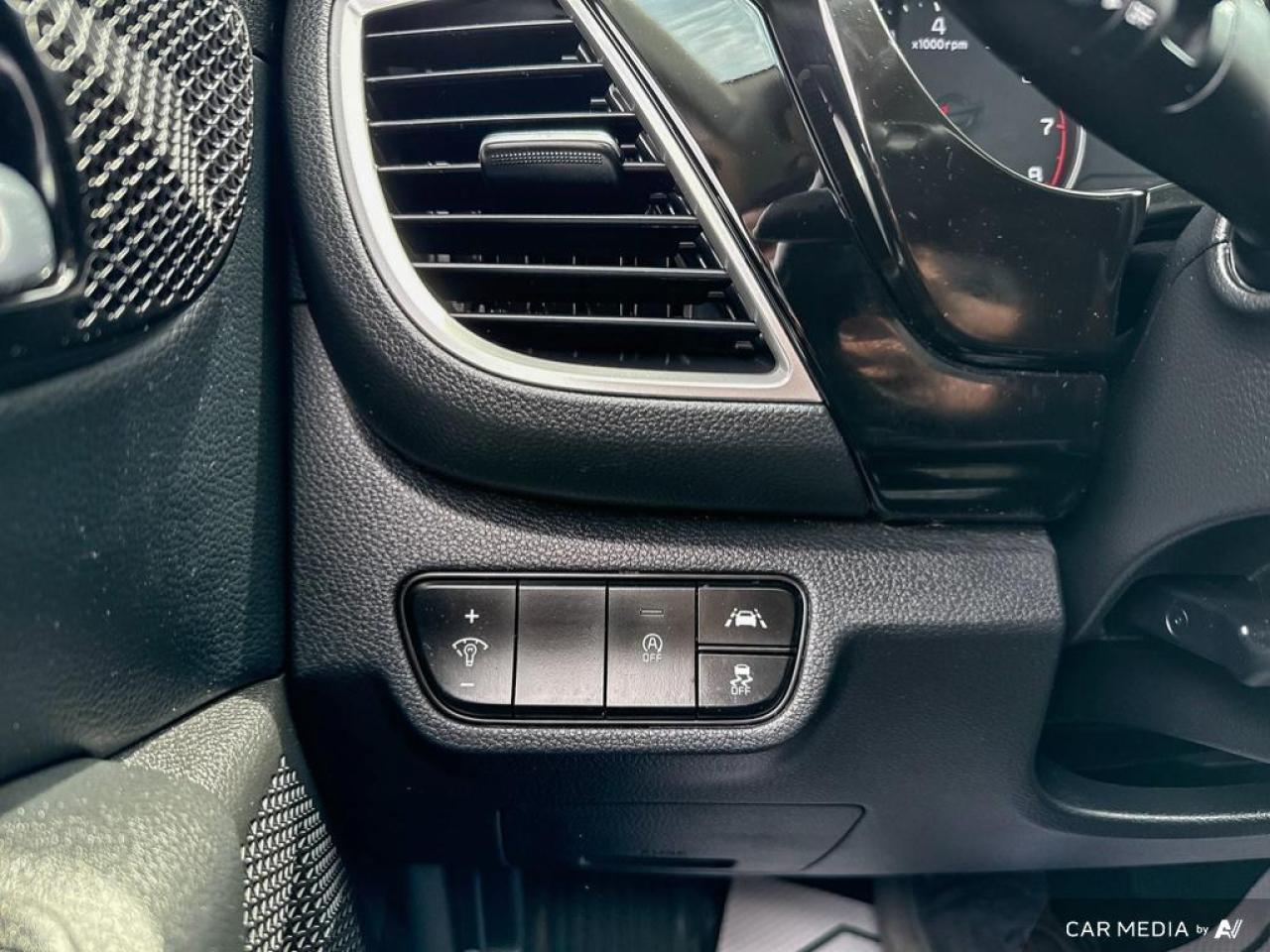 2021 Kia Seltos EX PREMIUM  / AWD / LEATHER / SUNROOF / AUTO - Photo #14