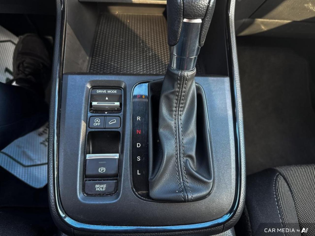 2023 Honda CR-V LX / NO ACCIDENTS / AWD / HTD SEATS / AUTO - Photo #18