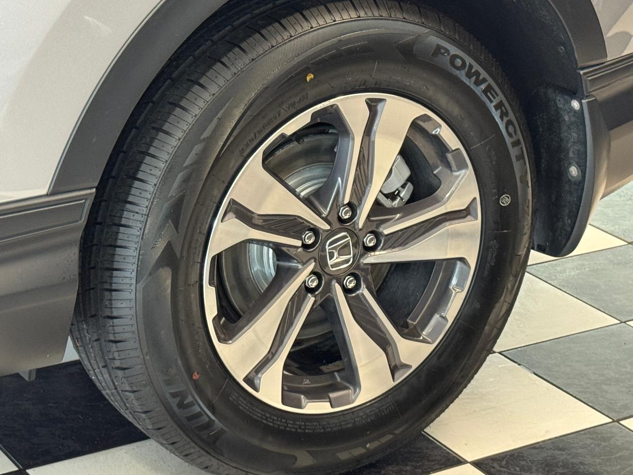 2018 Honda CR-V LX AWD+New Tires+Adaptive Cruise+Remote Start Photo48