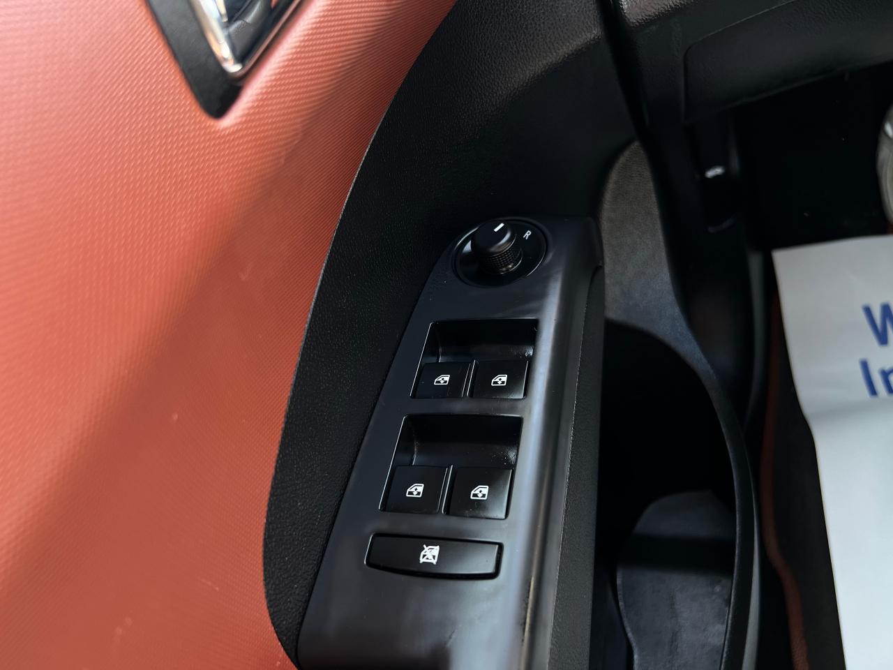 2012 Chevrolet Sonic 5dr Hb Lt - Photo #7