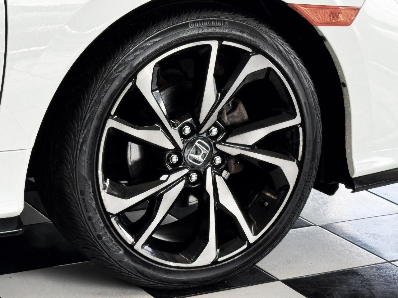 2017 Honda Civic SPORT w/Honda Sensing+Roof+CLEAN CARFAX Photo