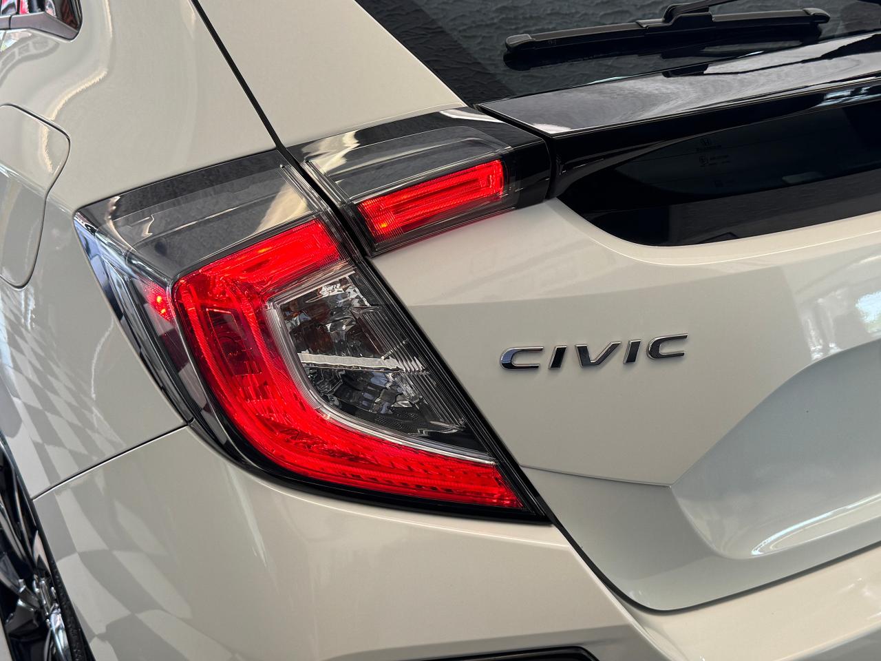 2017 Honda Civic SPORT w/Honda Sensing+Roof+CLEAN CARFAX Photo