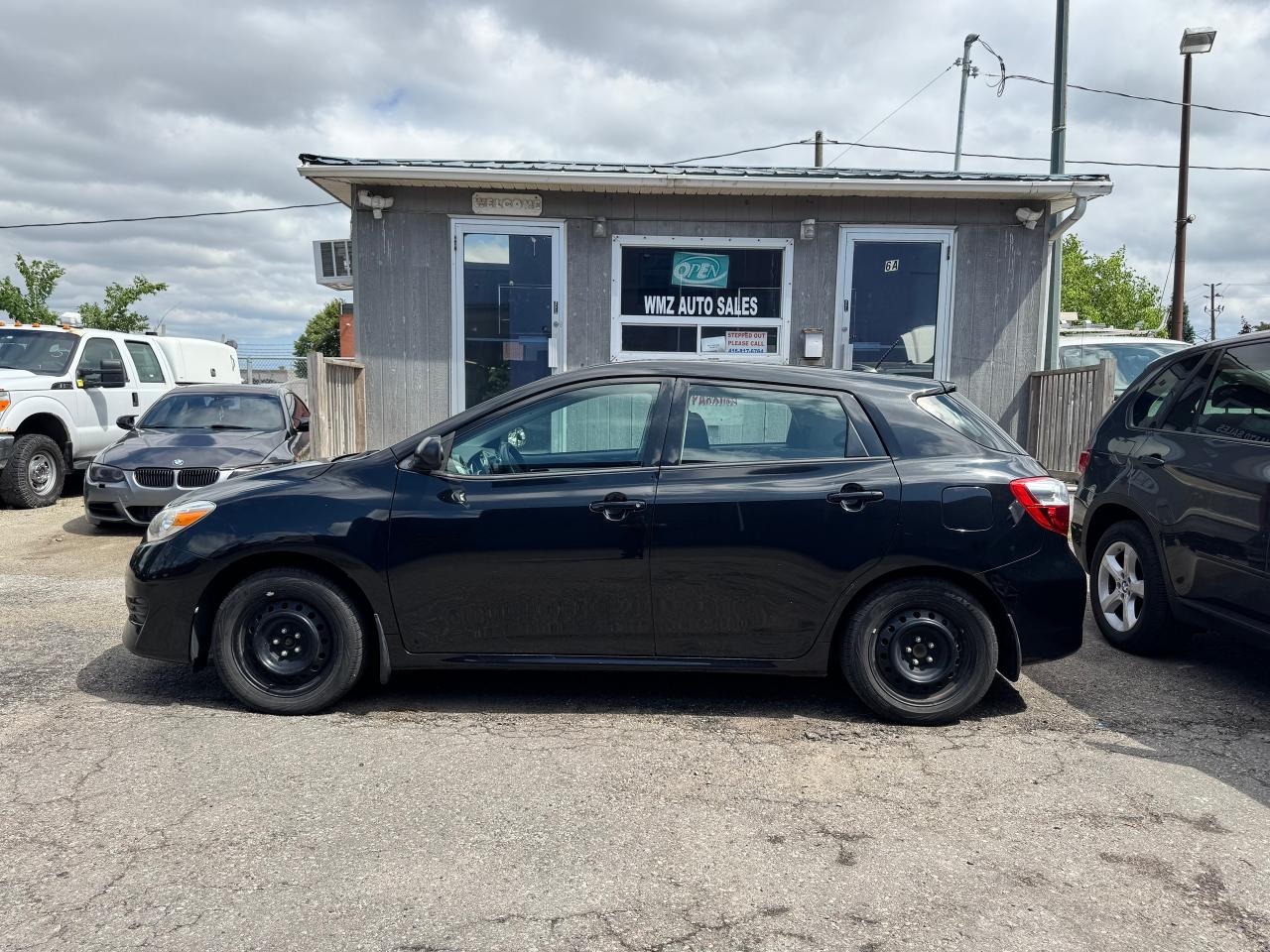 2014 Toyota Matrix  Photo3