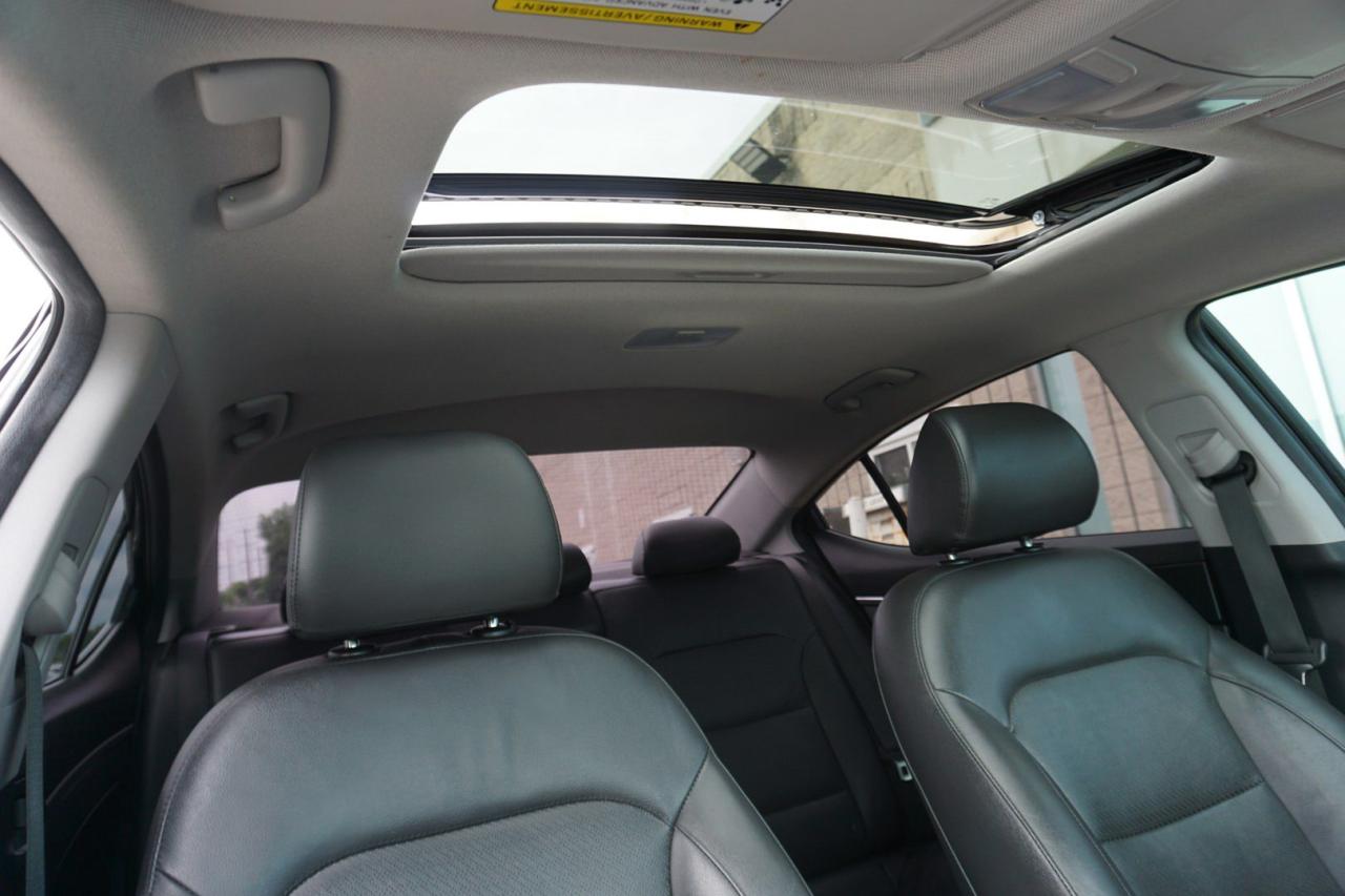 2019 Hyundai Elantra ULTIMATE CERTIFIED *1 OWNER* CAMERA NAV BLUETOOTH LEATHER HEATED SEATS SUNROOF CRUISE ALLOYS - Photo #21
