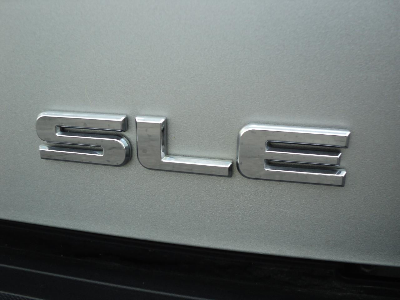 2018 GMC Sierra 1500 SLE CrewCab Z71 4WD 5.3L8cyl 5'9"Box HeatedSeats - Photo #25