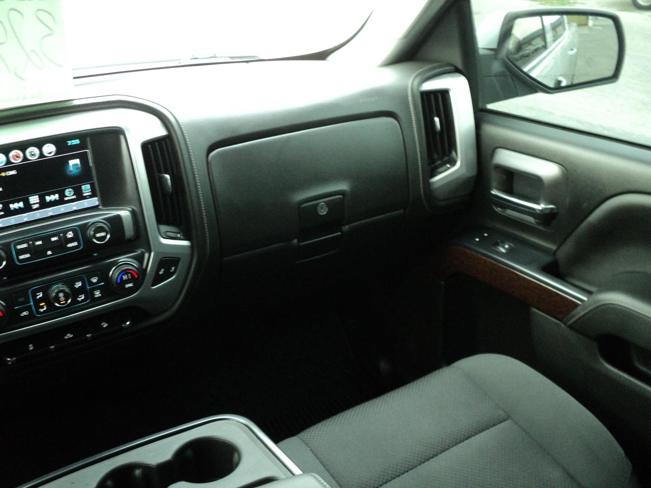 2018 GMC Sierra 1500 SLE CrewCab Z71 4WD 5.3L8cyl 5'9"Box HeatedSeats - Photo #18