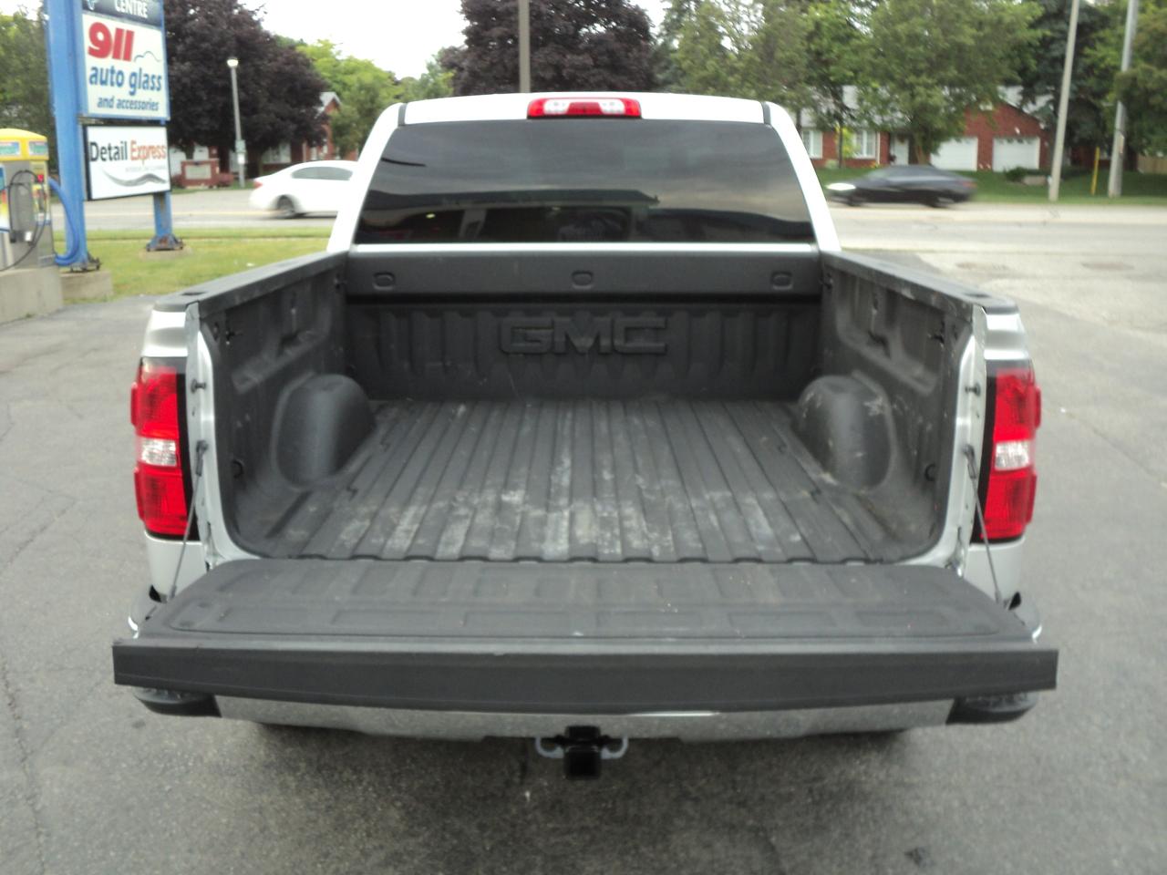 2018 GMC Sierra 1500 SLE CrewCab Z71 4WD 5.3L8cyl 5'9"Box HeatedSeats - Photo #8
