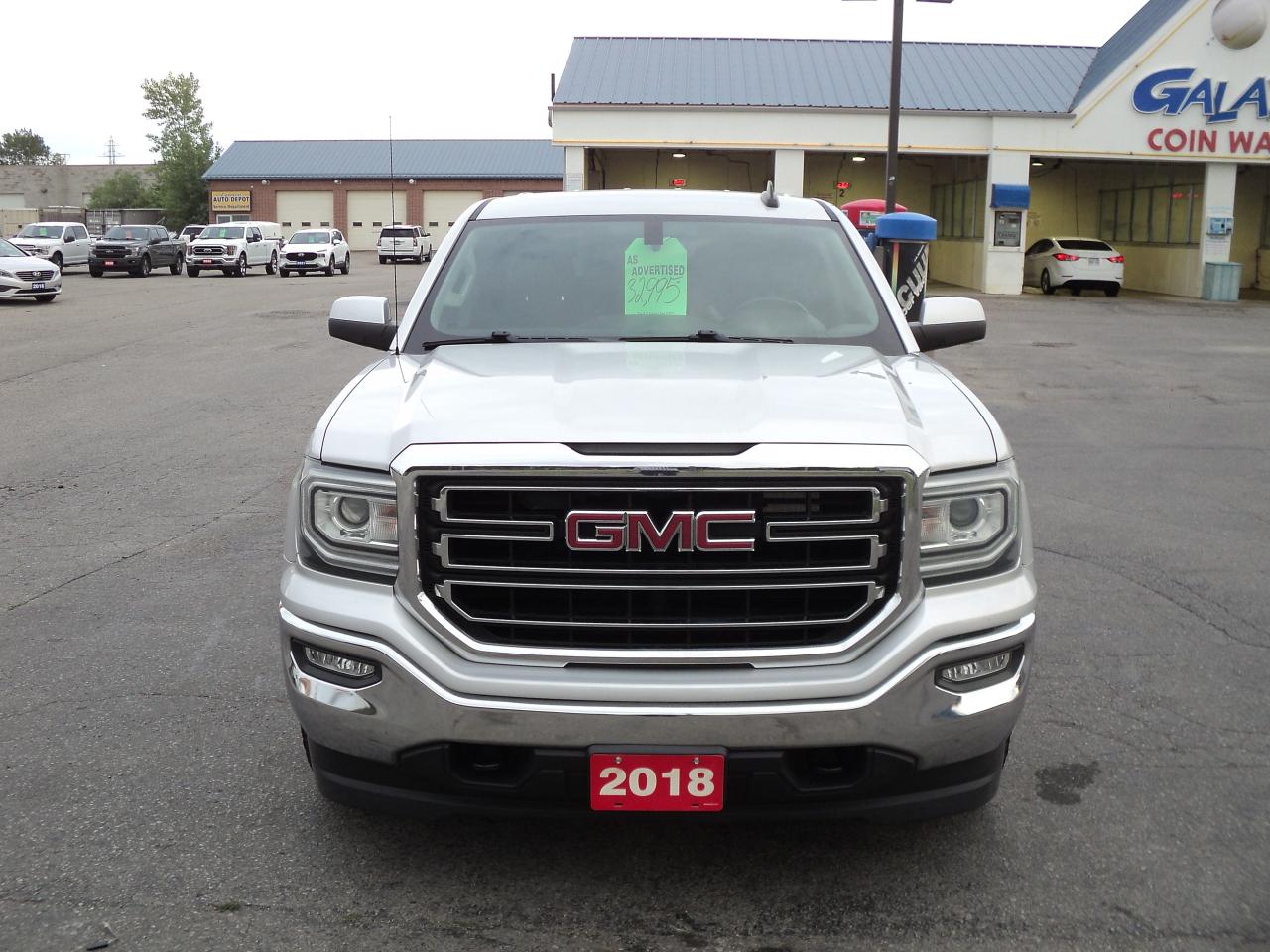 2018 GMC Sierra 1500 SLE CrewCab Z71 4WD 5.3L8cyl 5'9"Box HeatedSeats - Photo #4