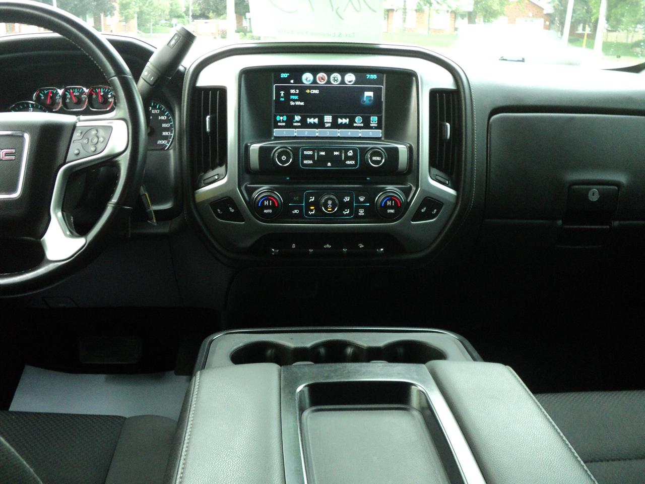 2018 GMC Sierra 1500 SLE CrewCab Z71 4WD 5.3L8cyl 5'9"Box HeatedSeats - Photo #17