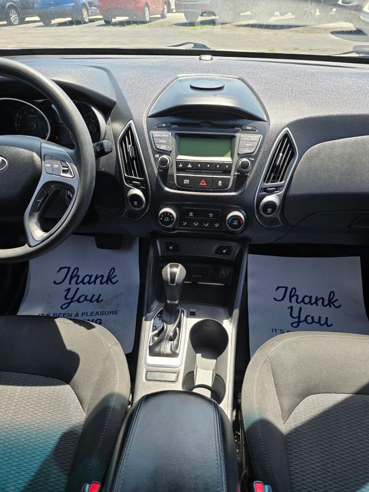 2014 Hyundai Tucson GL - Photo #15