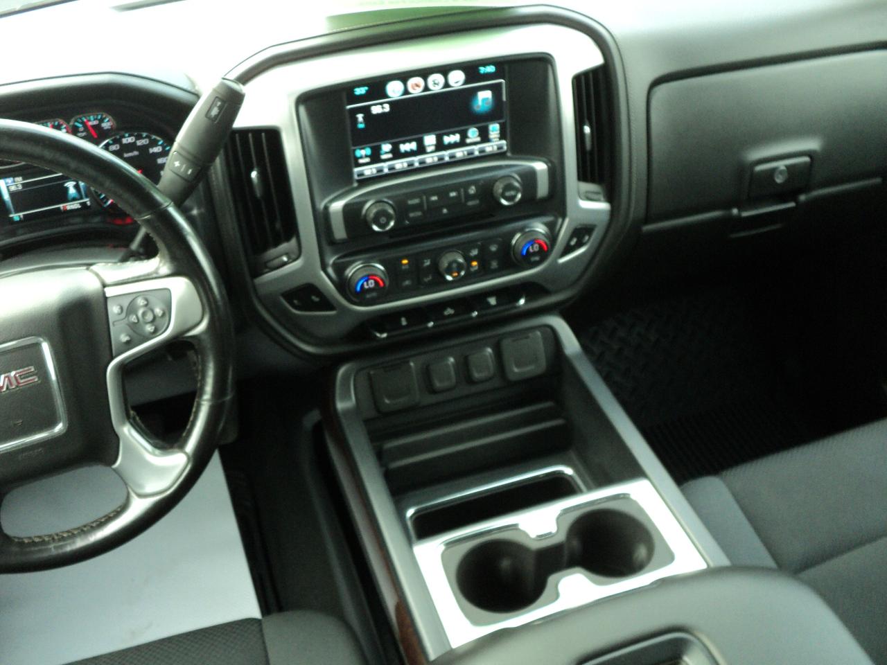 2019 GMC Sierra 3500 HD SLE CrewCab4x4DRW 6.6L8cylDiesel8ftBoxHeatedSea - Photo #19
