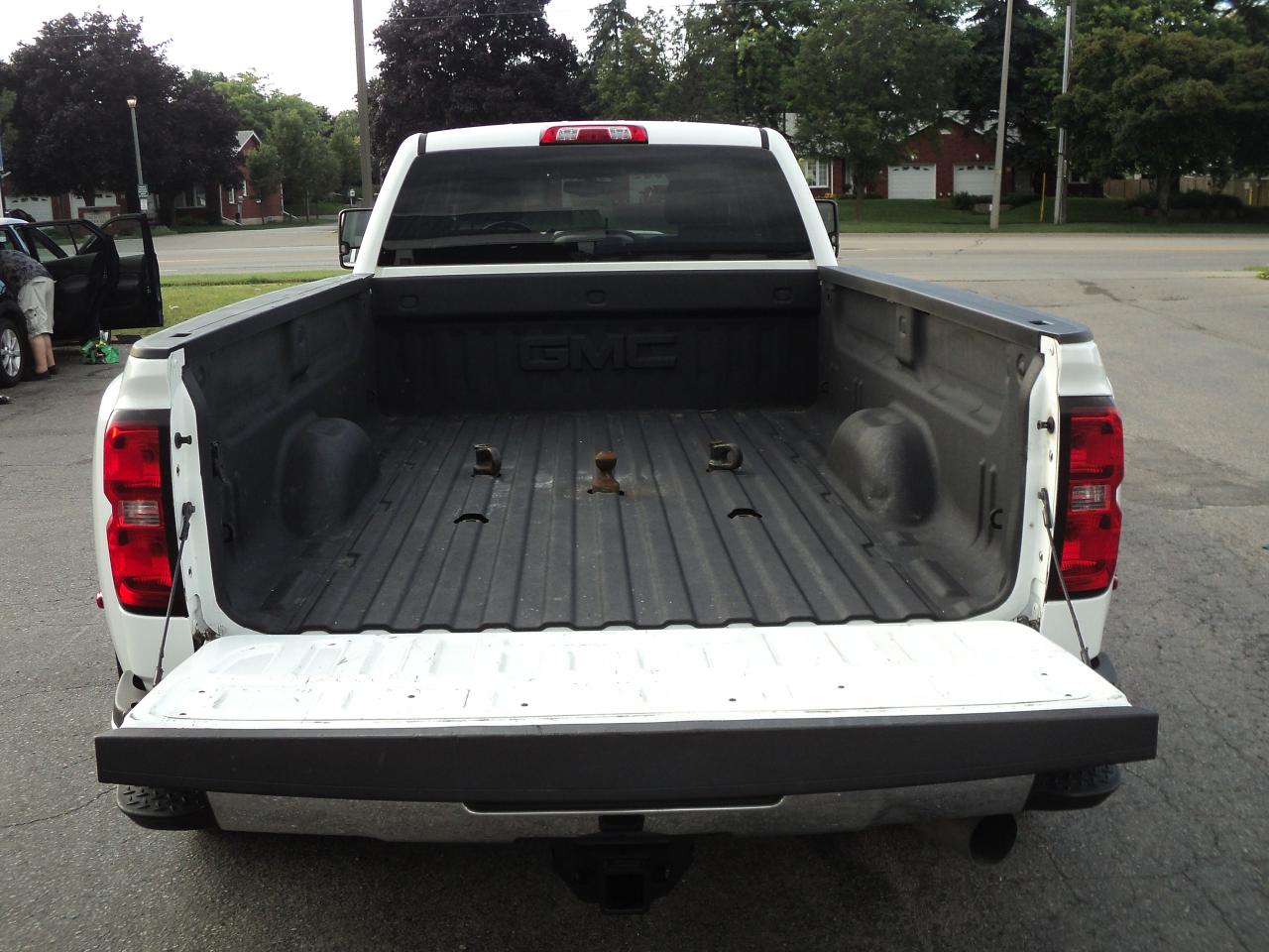 2019 GMC Sierra 3500 HD SLE CrewCab4x4DRW 6.6L8cylDiesel8ftBoxHeatedSea - Photo #8