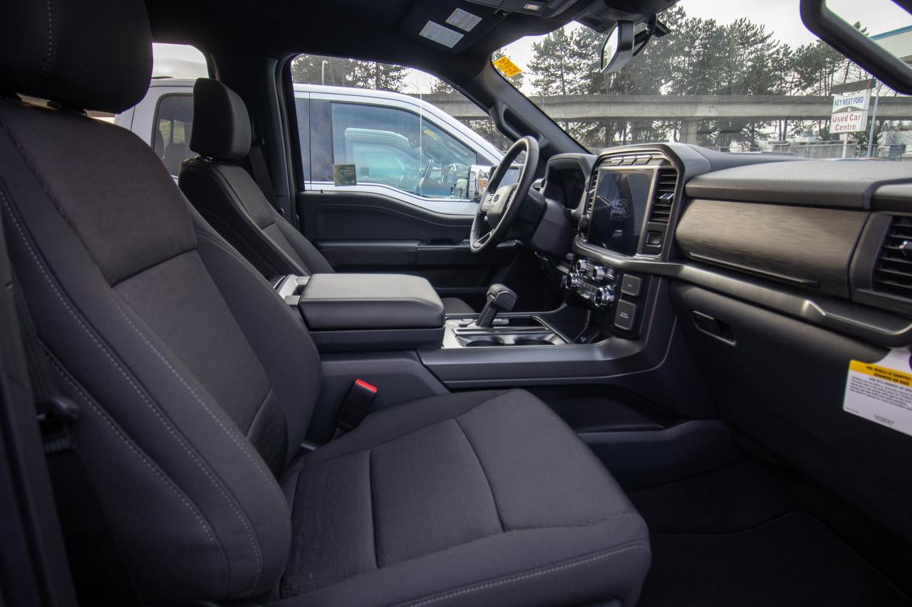 2024 Ford F-150 XLT 4WD SuperCrew 5.5' Box Photo5