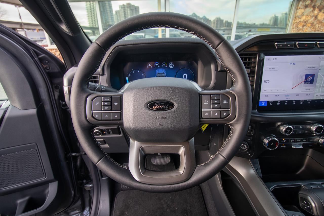 2024 Ford F-150 XLT 4WD SuperCrew 5.5' Box Photo5